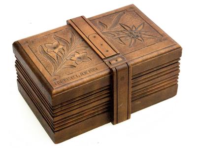 Edelweiss Boxes with Secret Openings - Book